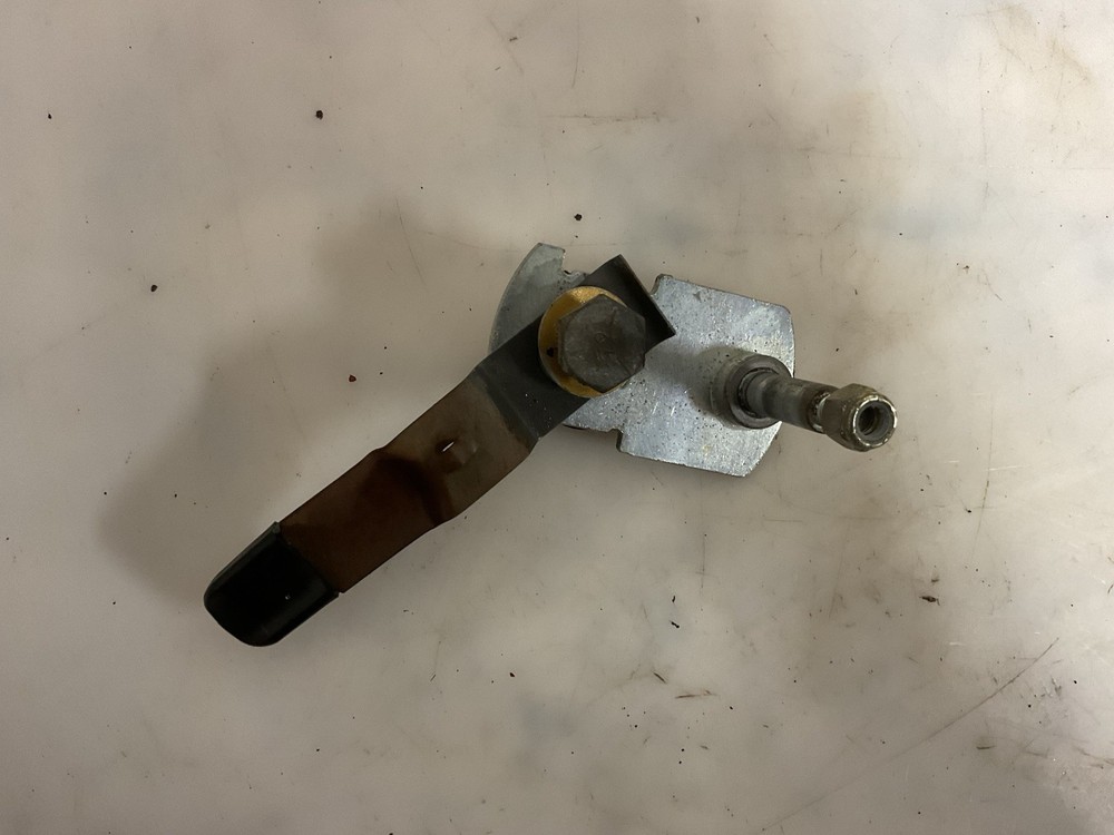Troy Bilt Edger Pivot Arm Assembly 98702094 For Tb516ec