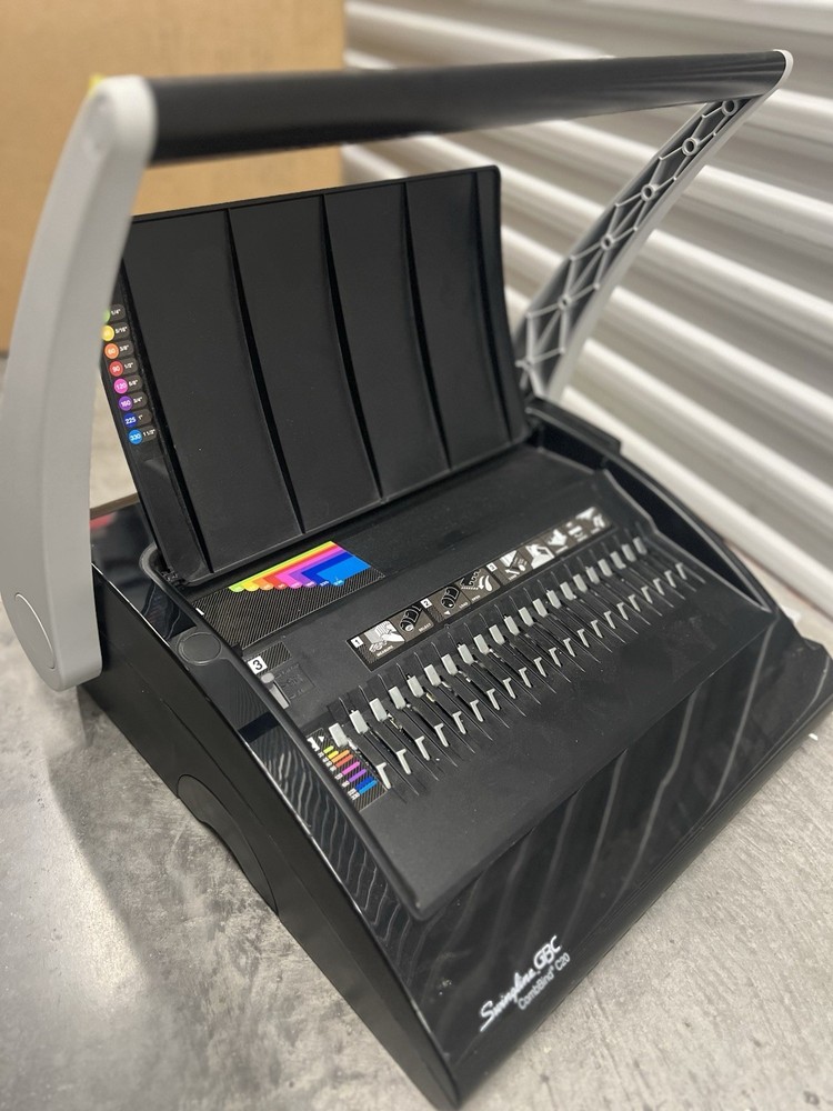 Swingline GBC Binding Machine CombBind C20