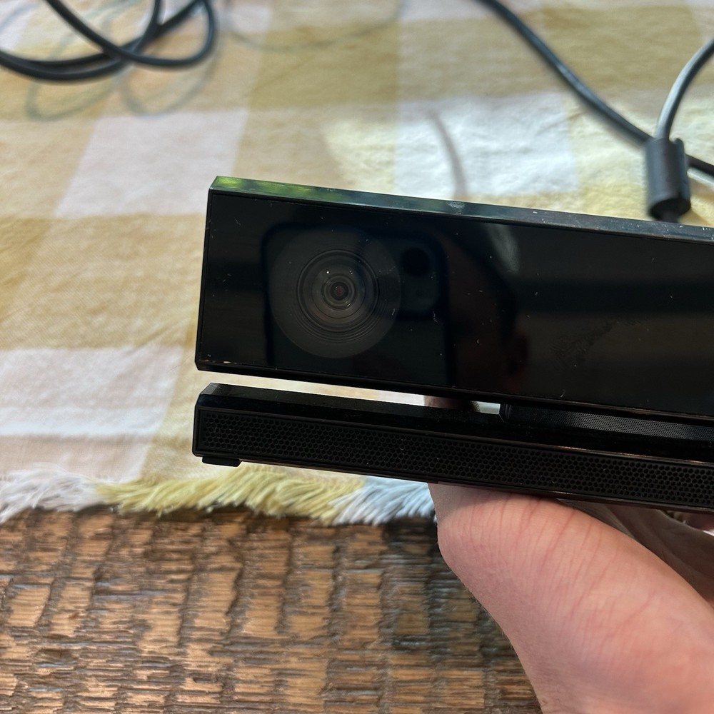 Microsoft Xbox One Kinect Camera Motion Sensor Bar Model 1520 Works Tested