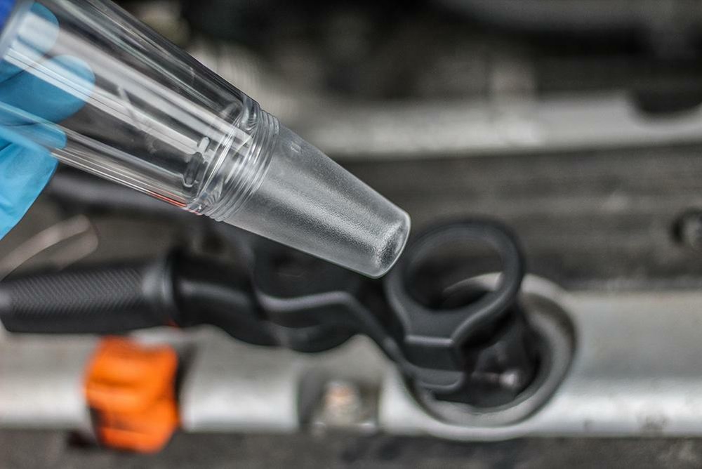 Motivx Tools Universal Advanced Engine Oil Funnel