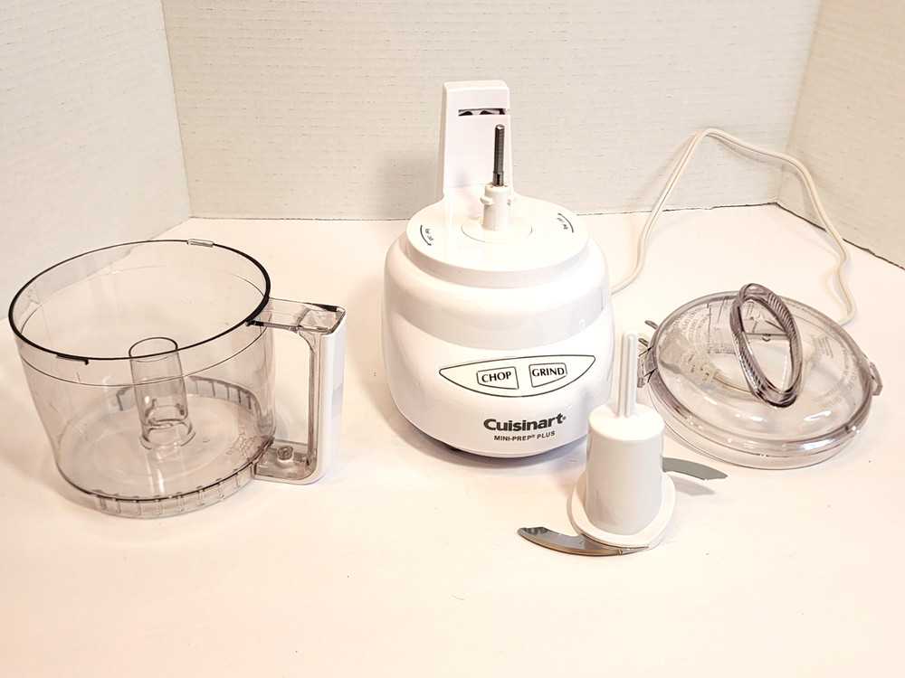 Cuisinart Mini-Prep Plus Food Processor - 3 cup - DLC-2A White - Tested & Works