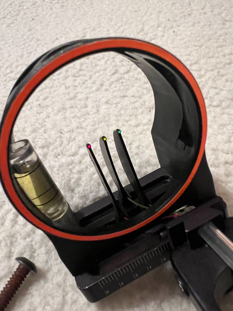 Cobra Fiber Optic Archery Sight