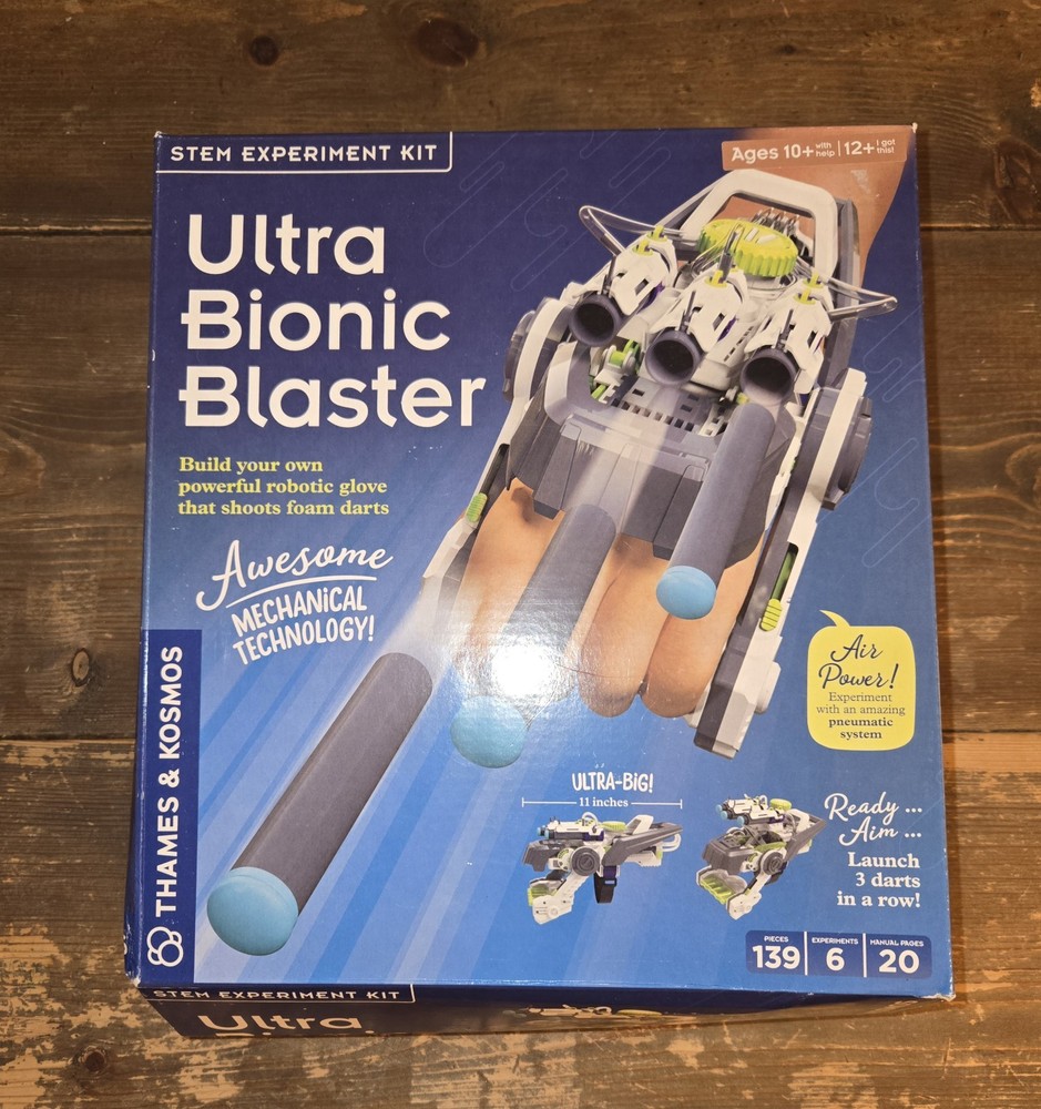 Ultra Bionic Blaster STEM NEW box has wear