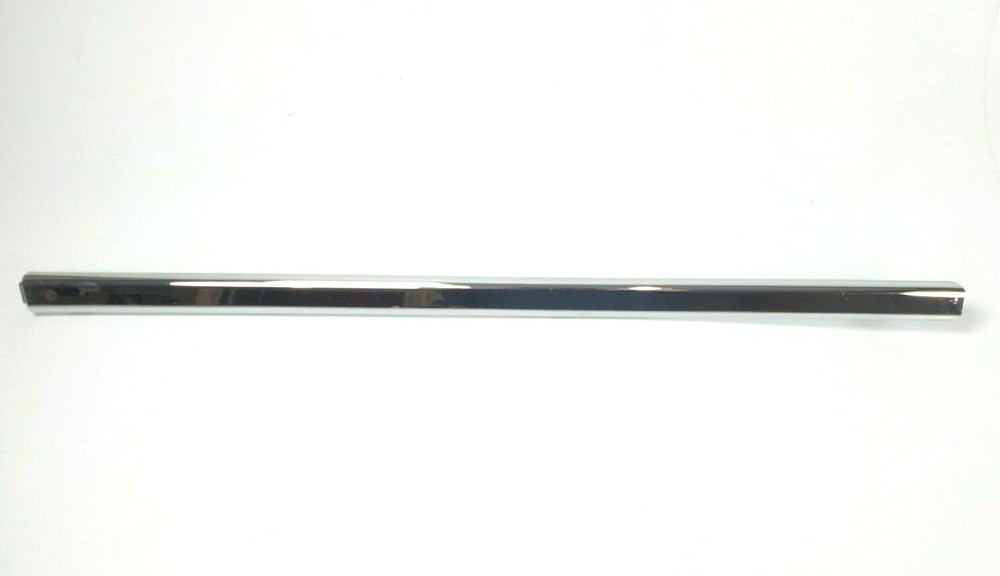 Right Side Chrome Dash Panel Trim for 2006+ Peterbilt Console