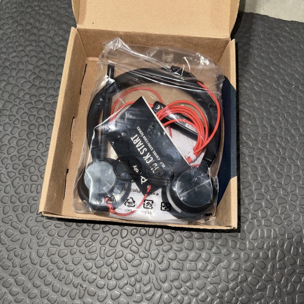 New Poly Blackwire 3320 Wired Headset Black