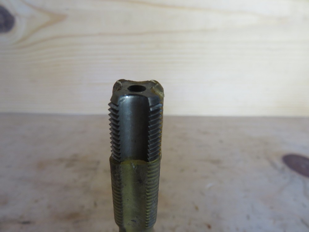 5/8-18  (.008 undersized )   Winter  HS  4-Flute  Hand Tap (#280-100)
