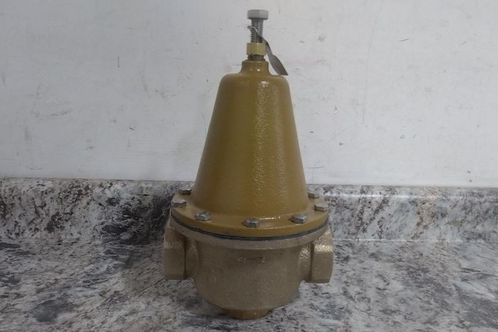 Watts 11/2 LF 223 1-1/2 In NPT x NPT Connection Water Pressure Reducing Valve