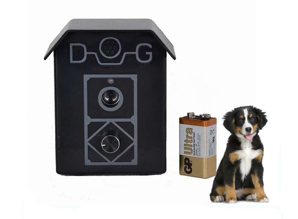 New Pet Ultrasonic Bark Control Dog Training Room