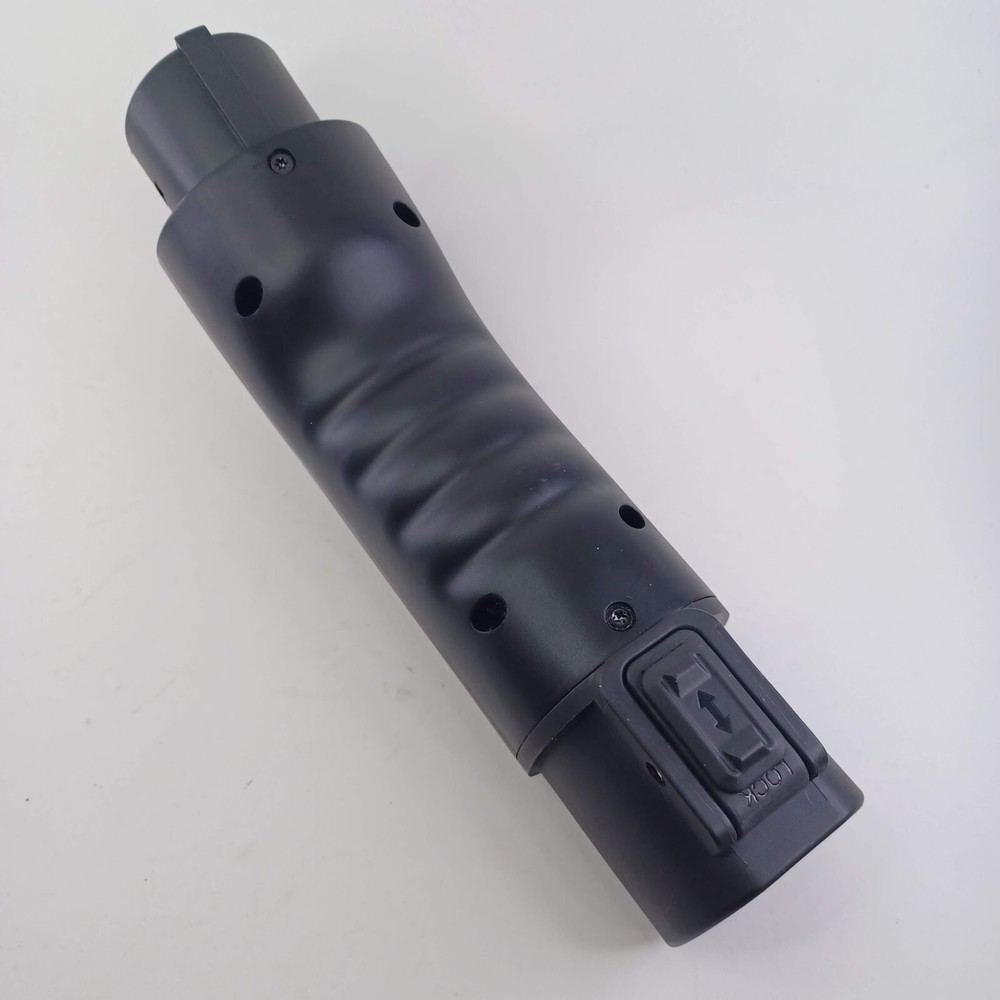 Codiac Tesla to J1772 Charging Adapter Model # ECA101 Open Box