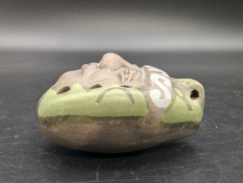 GUERRERO CHILE ART POTTERY FACE FLUTE/WHISTLE