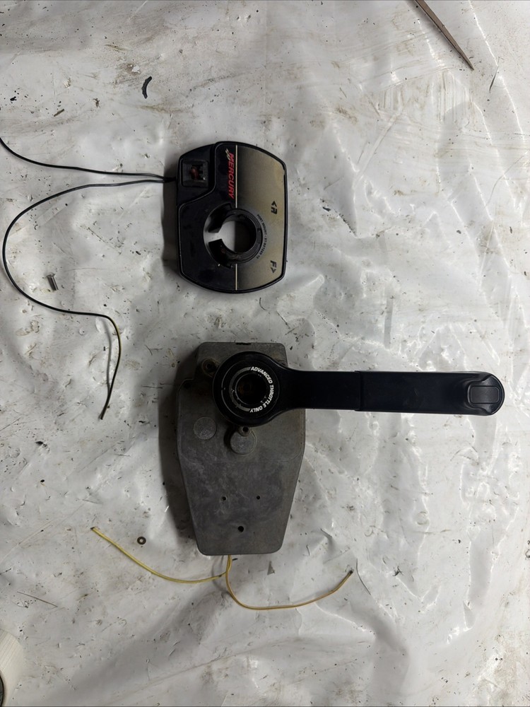Mercury Marine Panel Mount Remote Control Box 3000 827270A23 Concealed Side
