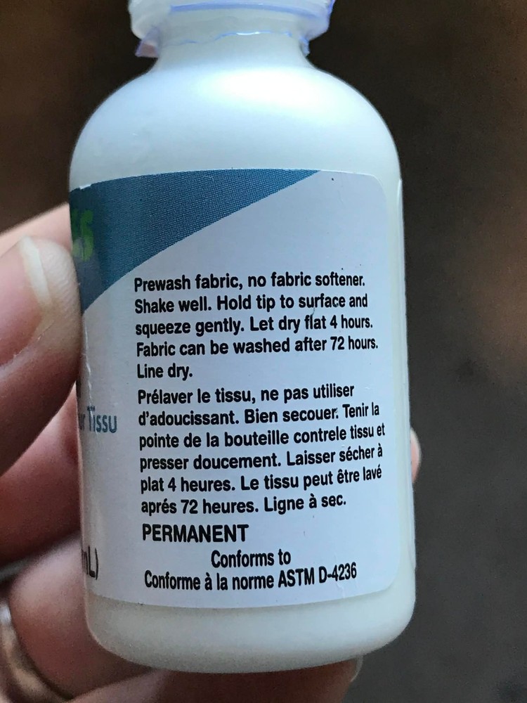 Scribbles Permanent 3D Fabric Paint 1oz Shiny - White