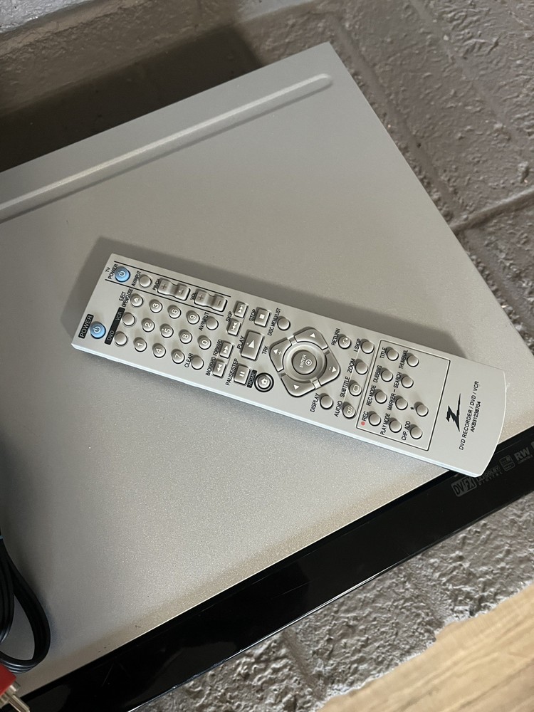 Zenith XBR716 DVD VHS CD Recorder Combo with remote tested - READ