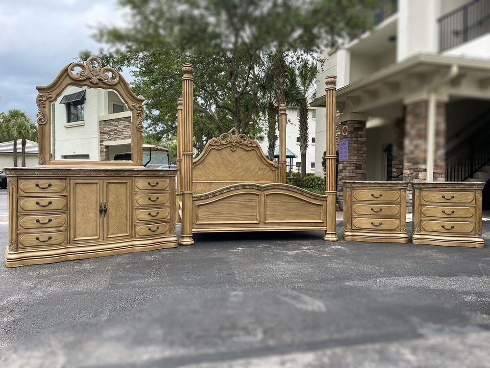 Michael Amini La Francaise Bedroom Set