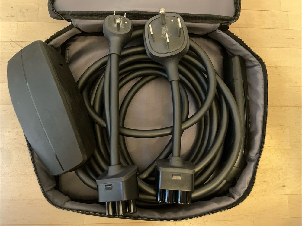 Tesla Gen 3 POWERSHARE Mobile Connector OEM Power Share Charger Charging Cable