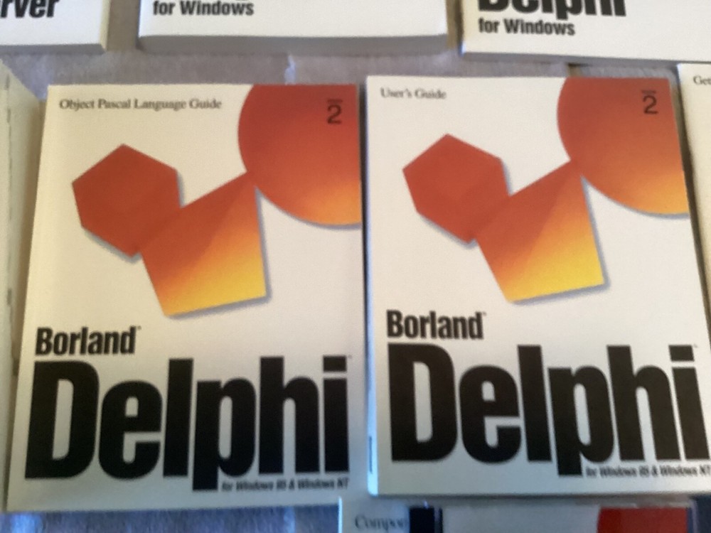 Vintage software developer Borland Delphi version 2 ,manuals etc.