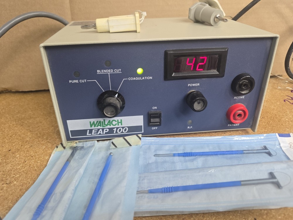 Wallach LEAP 100 electrosurgical system pictured working w footswitch