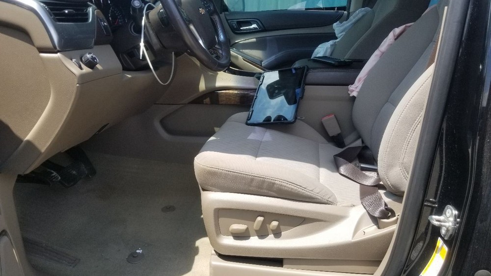 18 CHEVY TAHOE 5.3L AIR SHUTTER ASSEMBLY