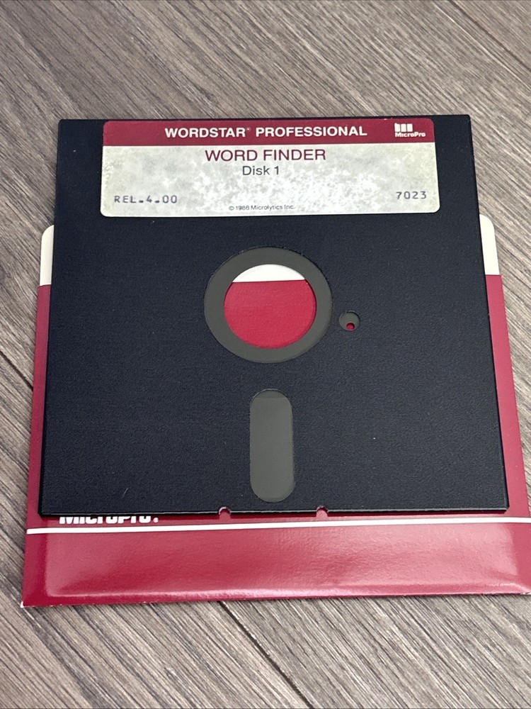 Wordstar Professional Release Complete 4 Disk Set DOS Software Vintage Floppy