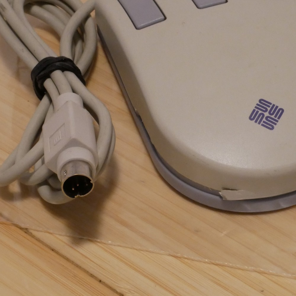 For Parts - Untested Sun 370-1398 Type 5 Optical 3-Button Mouse