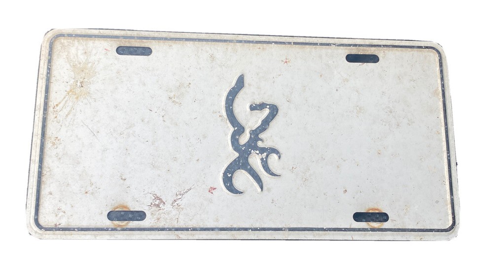 Vintage realtree car tag plate