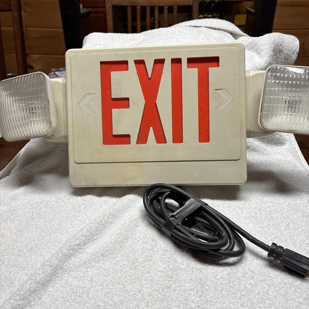 Exit Light With 110 Cord Attached Can Be Plugged Into Outlet Read Description