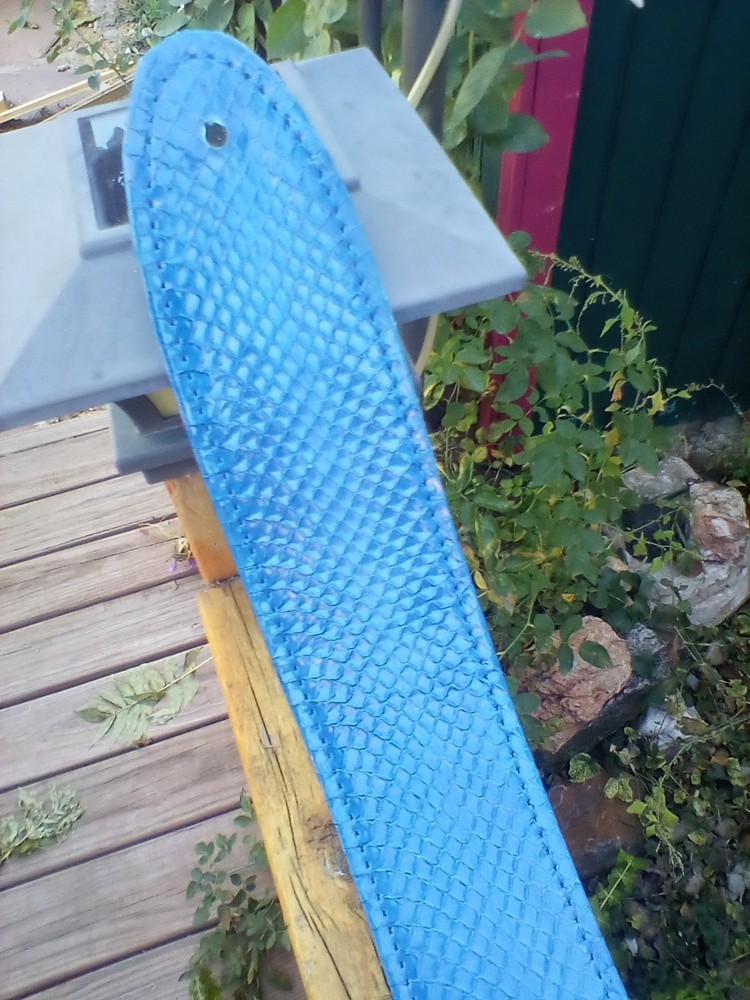 Genuine cobra Light blue snakeskin guitar strap