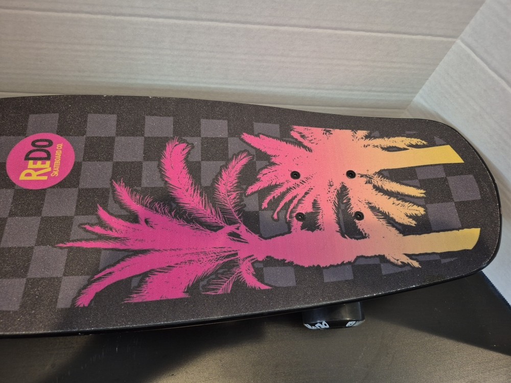 ReDo Shorty Cruiser Palm Checkers Skateboard EUC