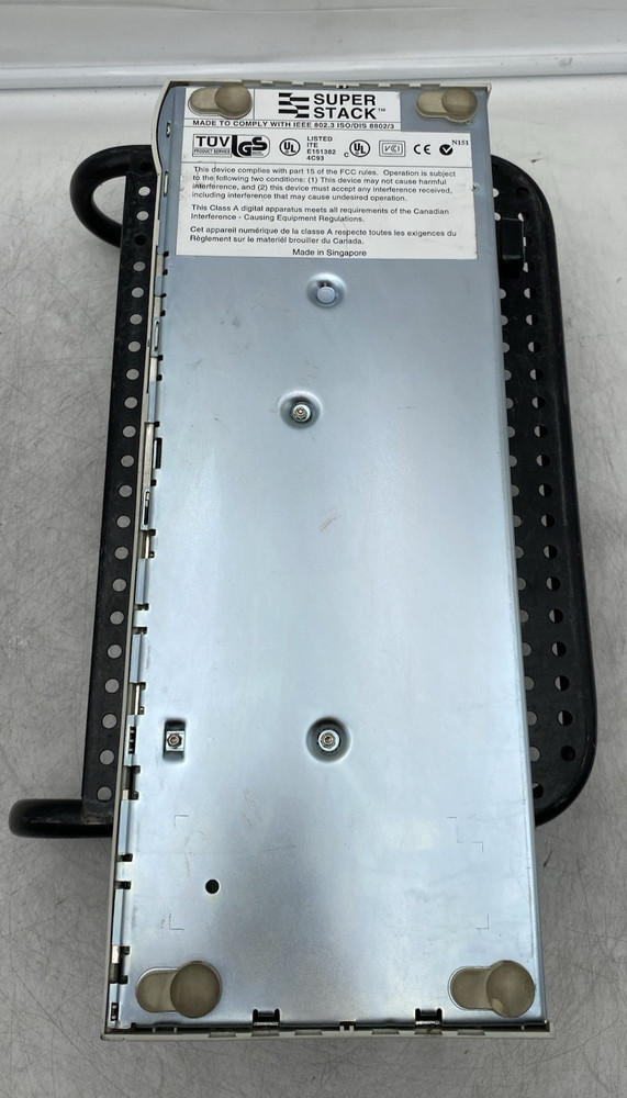 3Com Super Stack II Baseline Hub 3C16440 1644-010-000-3.00