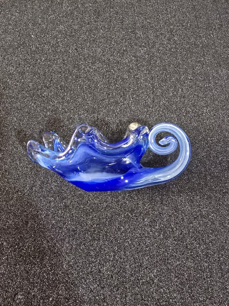 Murano Style Blown Glass Clamshell With Coiled Handle