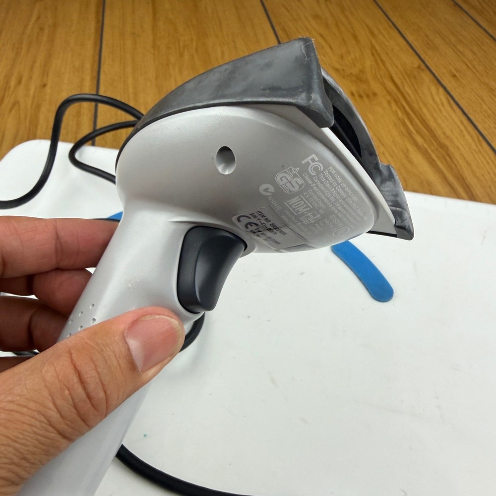 HandHeld Products IT5600 SR Barcode Scanner Adaptus 5600SR050 USB Corded Grey