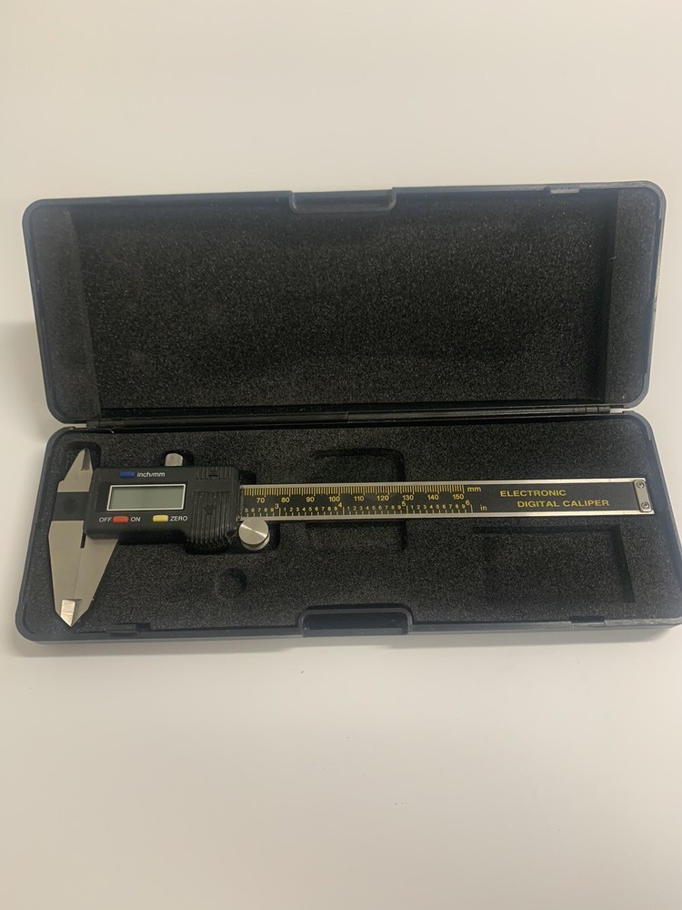 Electronic Digital Caliper 0-150mm in Hard Case