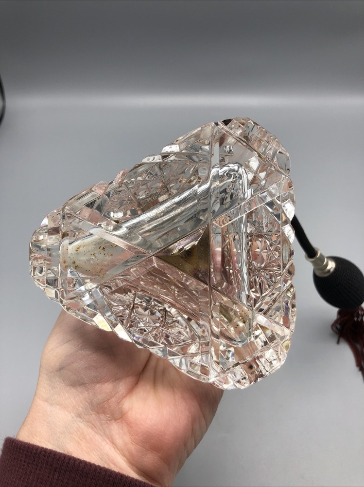 Clear Pyramid Deep Cut Crystal Bottle with Atomizer 4 1/4" Pyramid