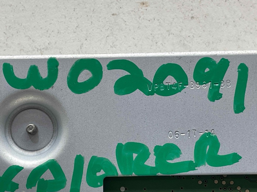 2015 Ford Explorer Information Display 8'' Screen Front OEM DB5T-18B955-FB