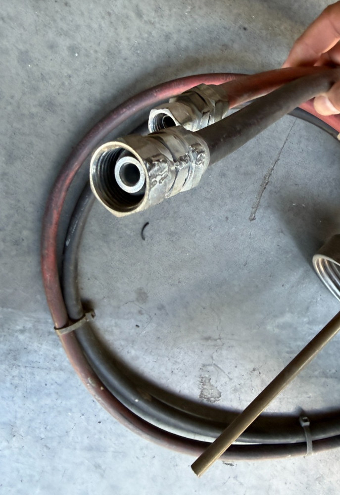 Binks Model 80 COVER LID w Hoses