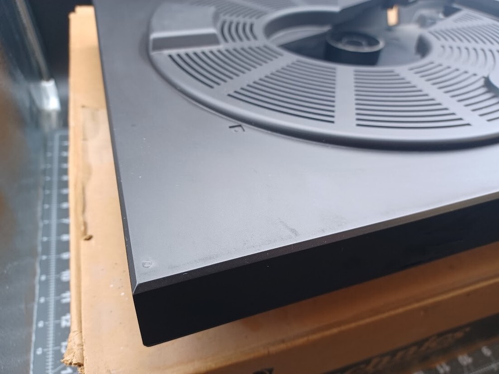 Technics SL-1900 . Original Box with Cabinet / Body