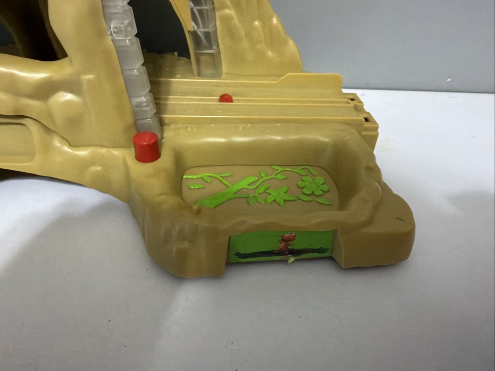 Learning Curve Dinosaur Train Time Tunnel Mountain Motorized Track Complete