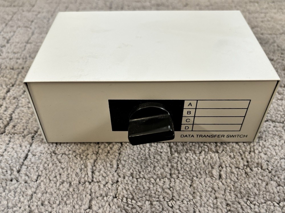 DB15 4-Way Switch Box