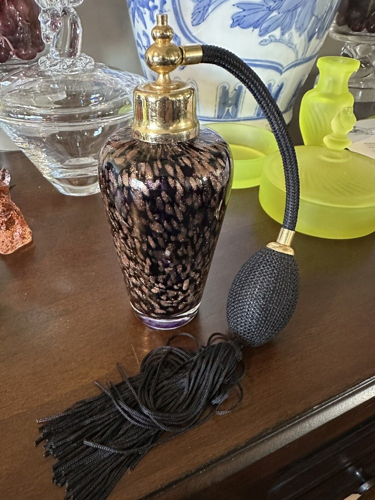 Blown Murano Inspired Ebony & Aventurine Perfume Atomizer Look