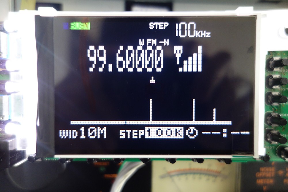 YAESU VR-5000 LCD replacement part resolve 'zebra stripes' issue