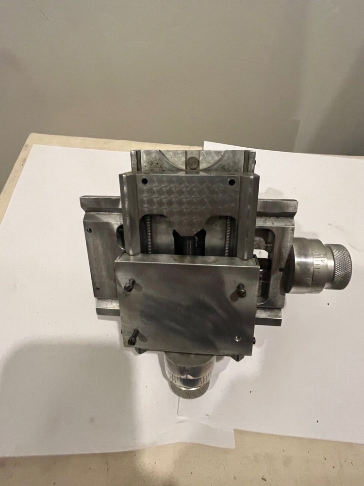 Microtron X Y Sliding Positioning Table by Wilson Mechanical Inst. Division