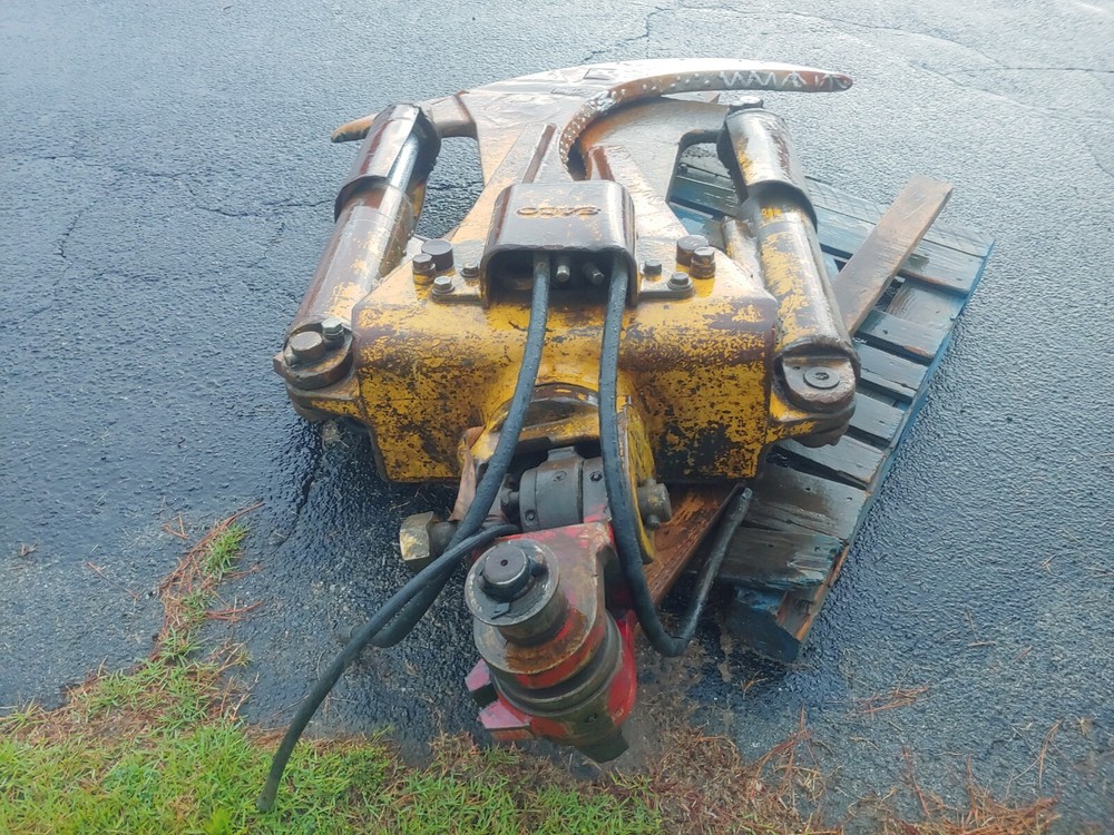 D5H Grapple Skidder Grapple AS Shown