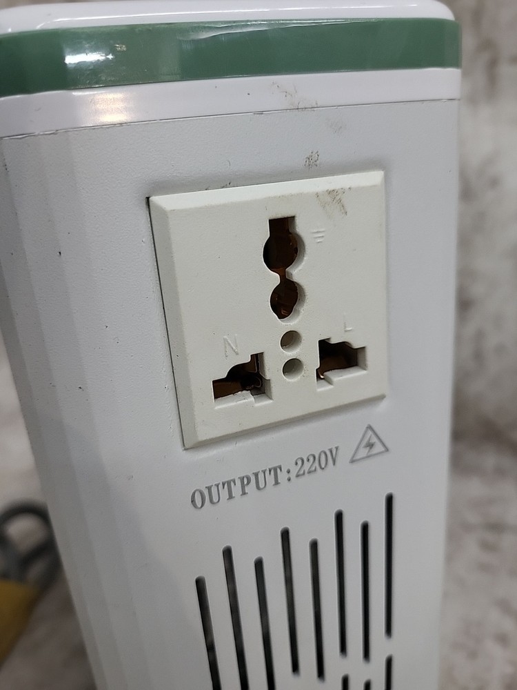 Exenwing 110V To 220V 3000VA Step Up Transformer