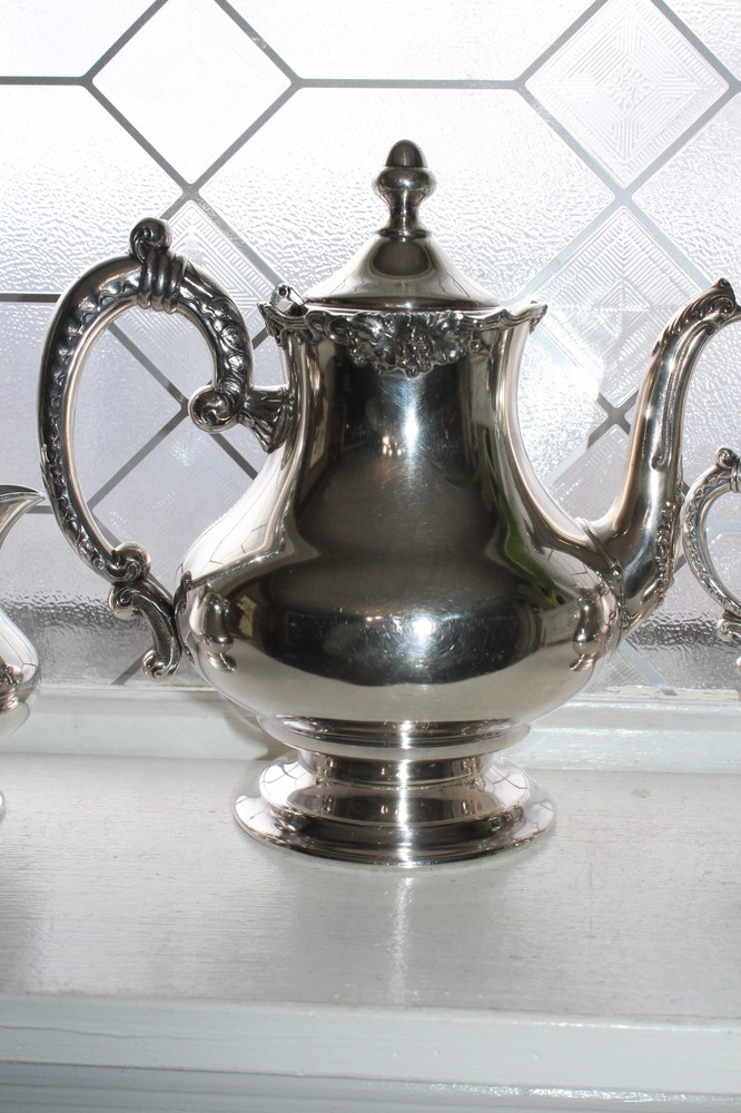 Antique Silverplate Teapot Creamer & Sugar EG Webster Silver Co Grape Pattern