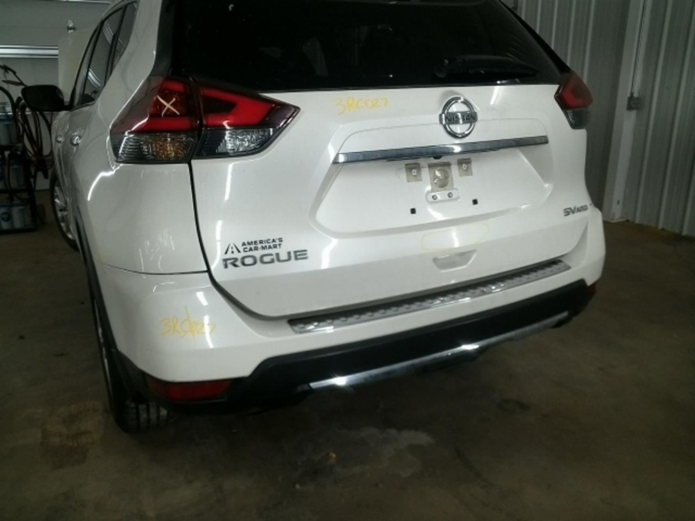 ROGUE 2018 Fuse Box Cabin 104817483