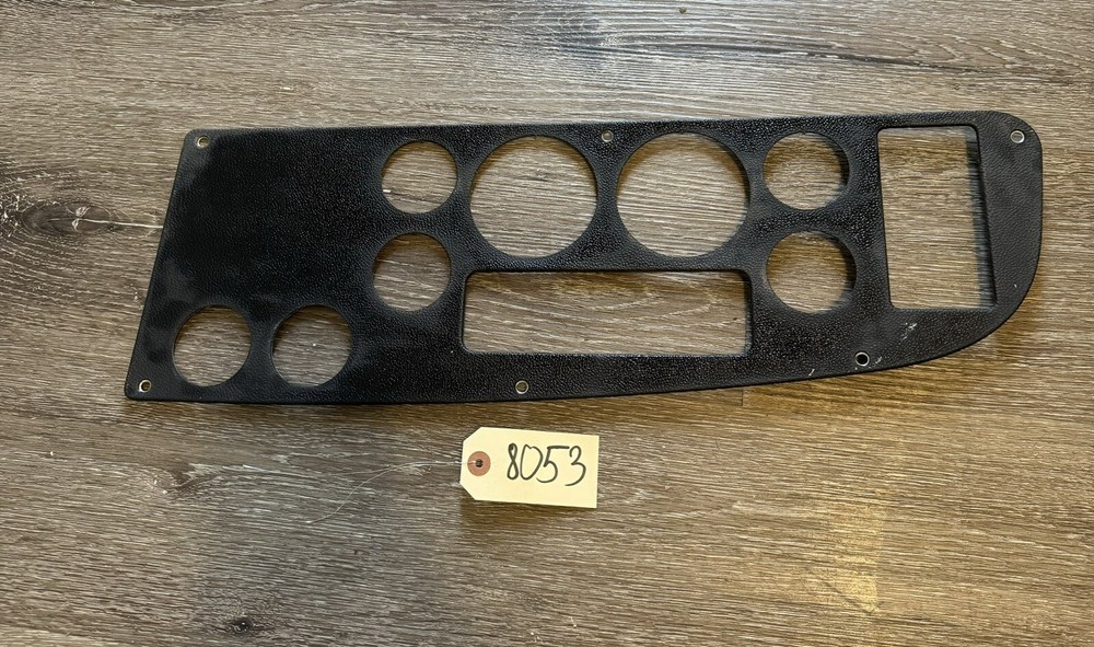 Peterbilt Dash Panel - S64-6082M01