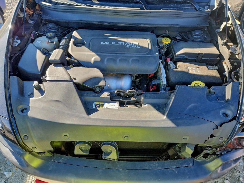 CHEROKEE 2015 Glove Box 4955911