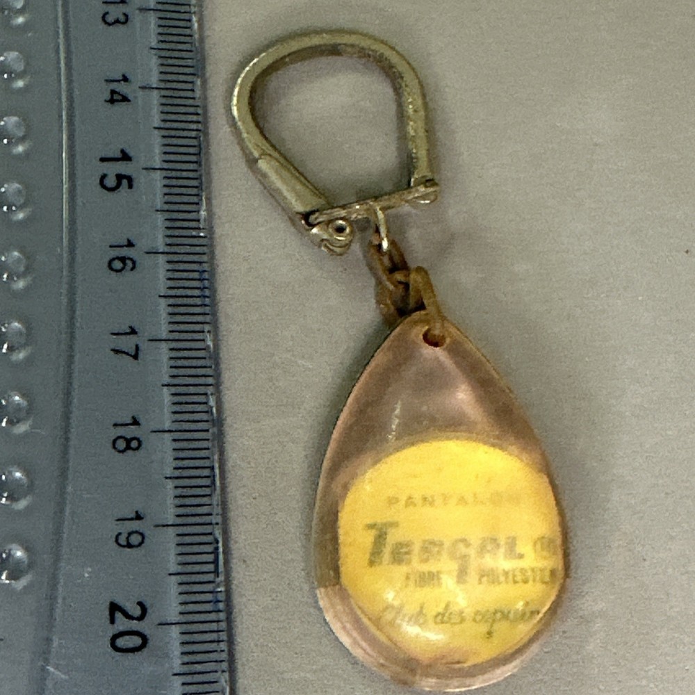 TERCAL VINTAGE KEYCHAIN