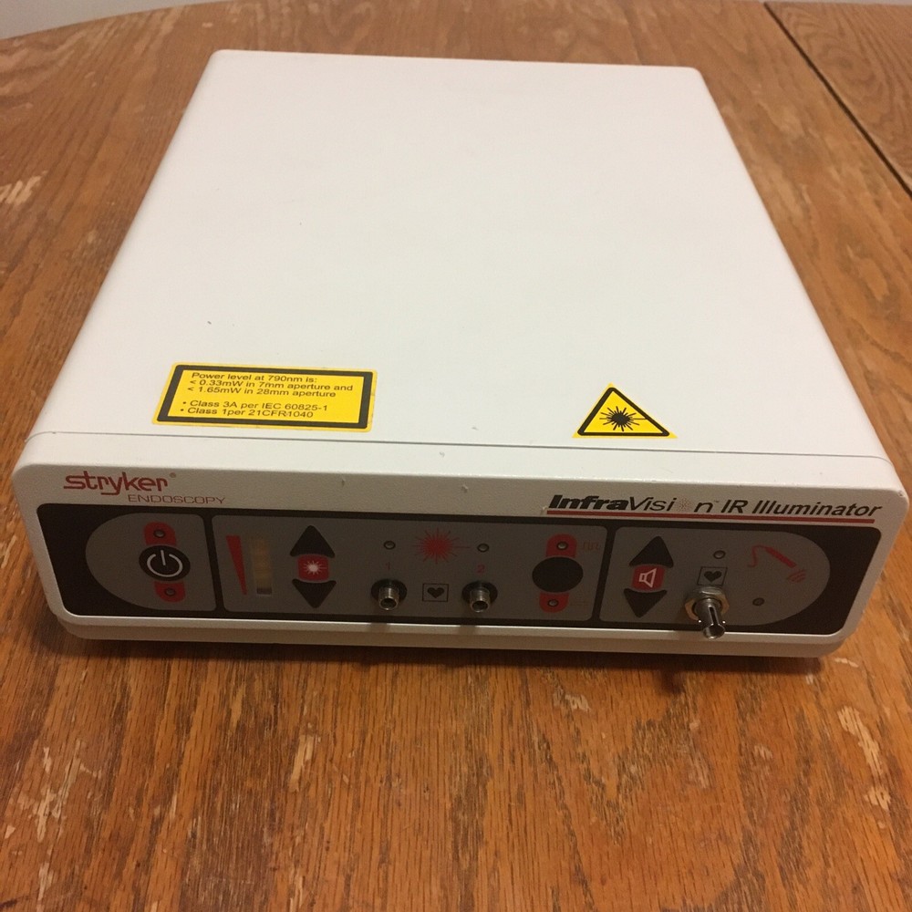 STRYKER ENDOSCOPY 220-180-521 INFRAVISION IR ILLUMINATOR LIGHT SOURCE MACHINE