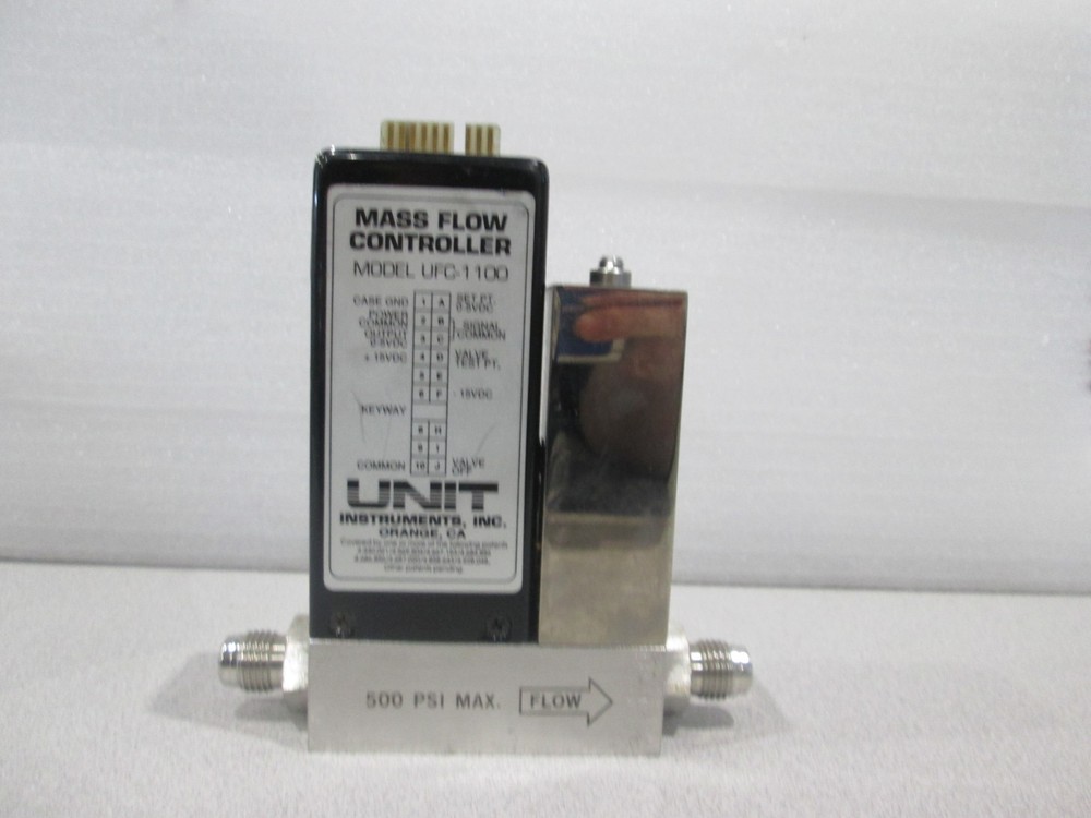 Unit UFC-1100 Mass Flow Controller, Gas DE100, 50 SCCM